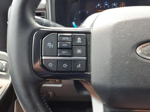 Used 2026 Ford F250 Platinum AWD/4WD image 21