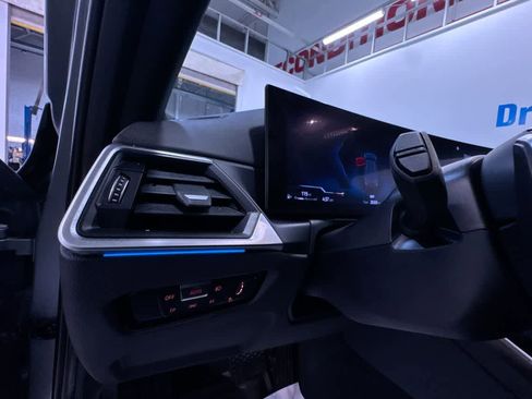 Used 2023 BMW 330i xDrive Sedan w/ Premium Package image 16