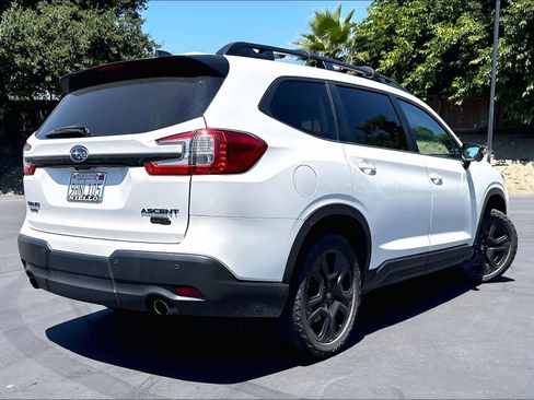 Used 2023 Subaru Ascent Onyx Edition Limited AWD/4WD image 2