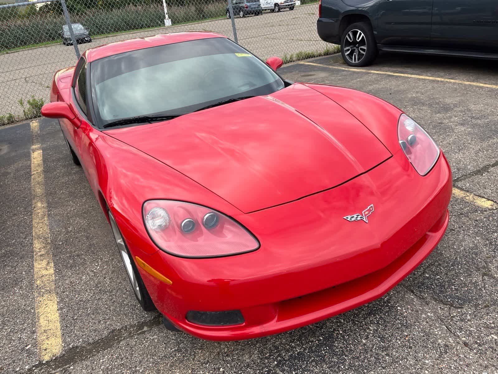 Used 2006 Chevrolet Corvette Coupe w/ Preferred Equipment Group RWD image 24