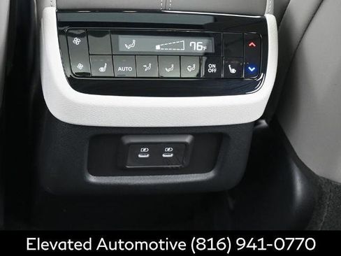 Certified 2026 INFINITI QX60 Luxe w/ Cargo Package AWD/4WD image 15