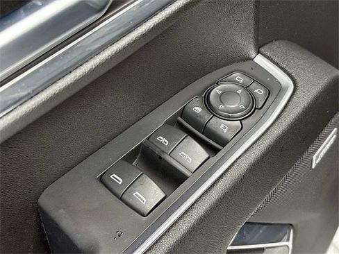Used 2023 Chevrolet Silverado 1500 LTZ image 25