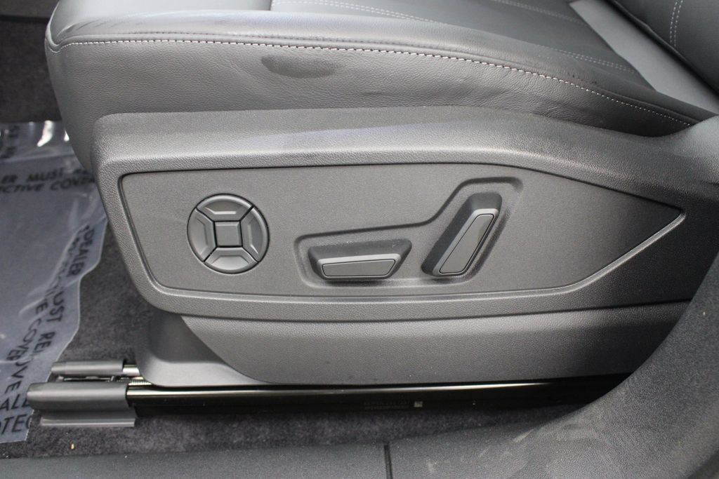 New 2026 Audi Q5 Premium AWD/4WD image 19