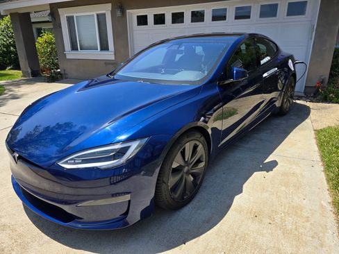 Used 2021 Tesla Model S Long Range AWD/4WD image 1