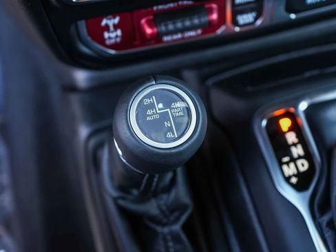 New 2026 Jeep Wrangler Unlimited Rubicon AWD/4WD image 22