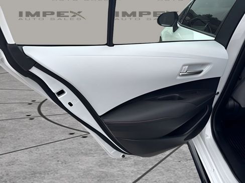 Used 2024 Toyota Corolla SE FWD image 23