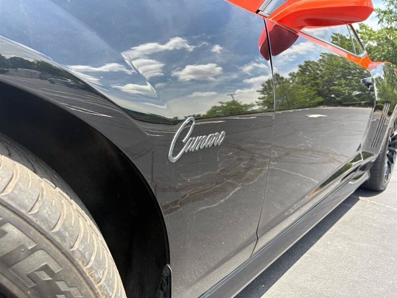 Used 2011 Chevrolet Camaro LS RWD image 8