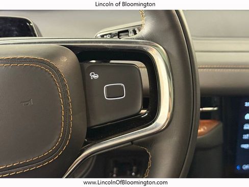 Used 2025 Lincoln Navigator Black Label AWD/4WD image 30