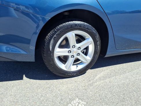 Used 2024 Chevrolet Malibu LT FWD image 30