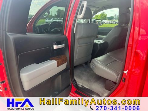 Used 2010 Toyota Tundra Limited AWD/4WD image 17