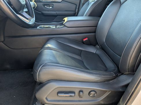 Used 2024 Honda Pilot EX-L image 6