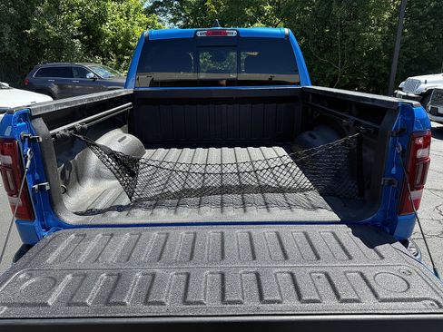 Used 2021 RAM 1500 Big Horn AWD/4WD image 8