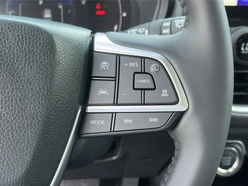 New 2025 Toyota Grand Highlander FWD image 10