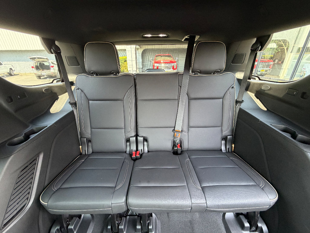 Used 2022 Chevrolet Tahoe Premier AWD/4WD image 5