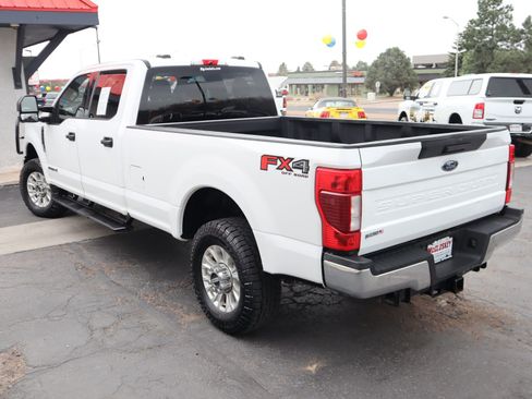 Used 2022 Ford F350 XLT w/ FX4 Off-Road Package image 10
