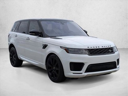Used 2020 Land Rover Range Rover Sport HST image 3