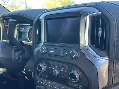 Used 2022 Chevrolet Silverado 3500 LTZ w/ LTZ Plus Package AWD/4WD image 7