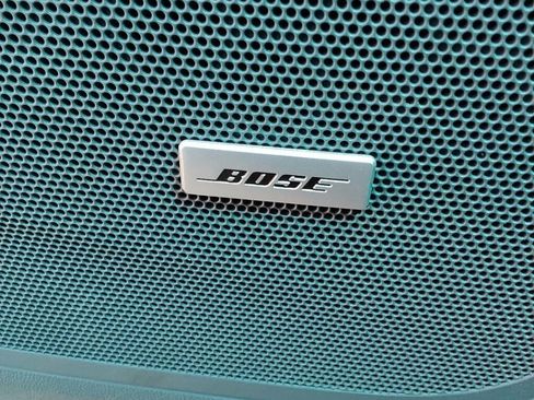 Used 2019 Chevrolet Bolt Premier w/ Infotainment Package image 23