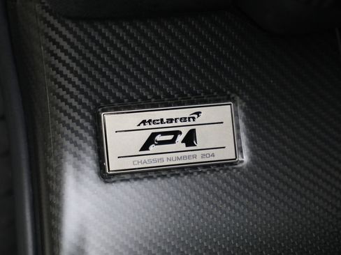 Used 2015 McLaren P1 RWD image 42