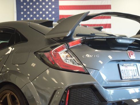 Used 2018 Honda Civic Type R image 31