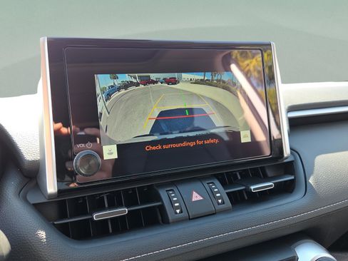 Certified 2025 Toyota RAV4 XLE Premium image 26