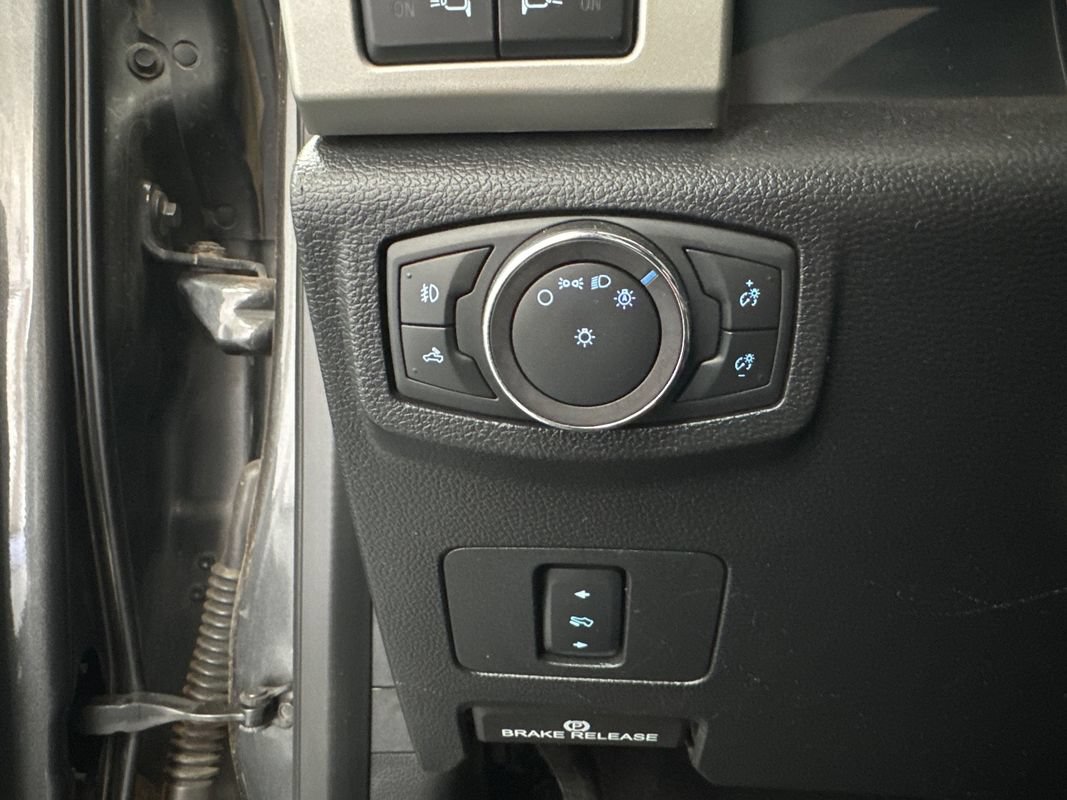 Used 2019 Ford F250 Lariat w/ Lariat Value Package AWD/4WD image 10