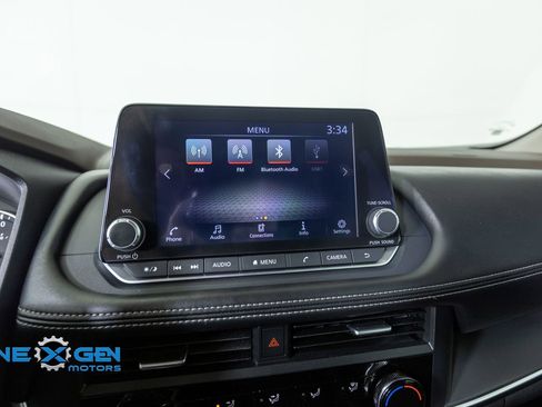 Used 2023 Nissan Rogue S AWD/4WD image 20