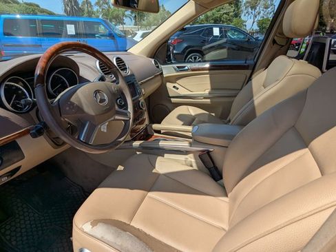 Used 2012 Mercedes-Benz GL 450 4MATIC image 17