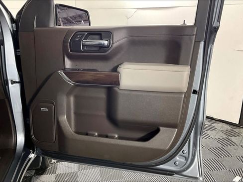 Used 2020 GMC Sierra 1500 SLT image 21