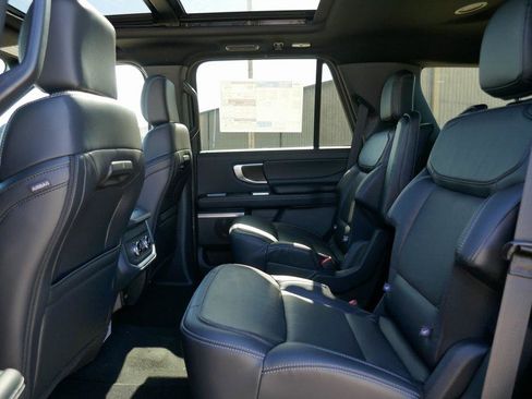 New 2025 Ford Expedition Platinum w/ Stealth Appearance Package image 12
