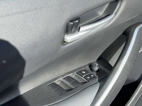 Certified 2021 Toyota Corolla SE w/ Carpet Mat Package (TMS) FWD image 23