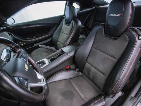 Used 2012 Chevrolet Camaro ZL1 image 19