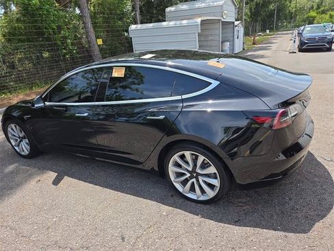 Used 2018 Tesla Model 3 Long Range RWD image 3