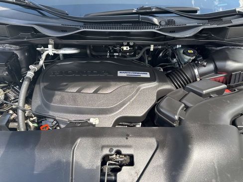 Used 2019 Honda Odyssey Elite image 9