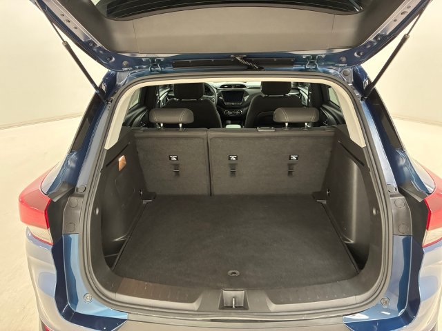 Certified 2021 Chevrolet TrailBlazer LT w/ Convenience Package FWD image 17