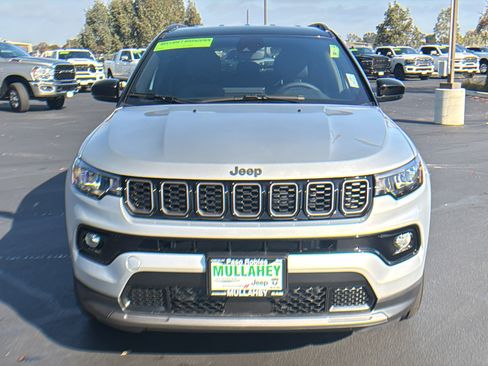 New 2026 Jeep Compass Limited image 8