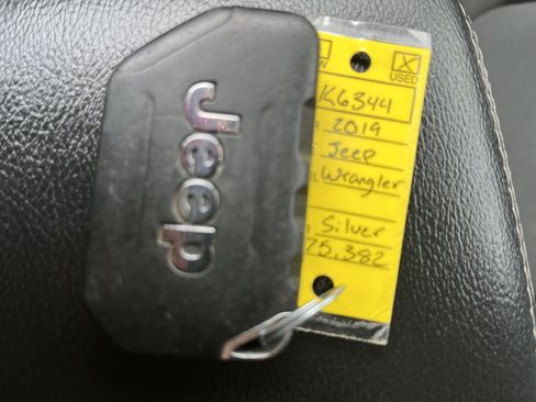 Used 2019 Jeep Wrangler Unlimited Sahara w/ Safety Group image 23