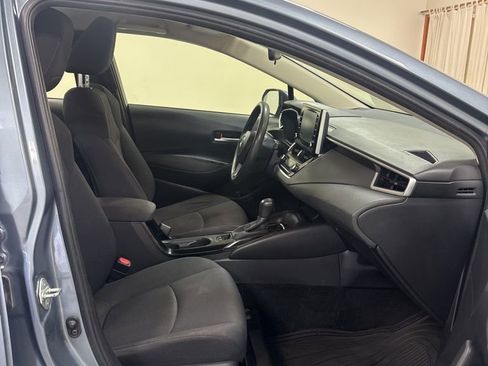 Used 2020 Toyota Corolla LE FWD image 22