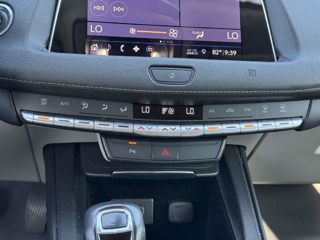 Used 2019 Cadillac XT4 Premium Luxury AWD/4WD image 5