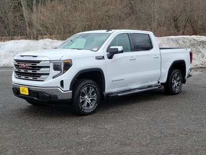 New 2026 GMC Sierra 1500 SLE w/ X31 Off-Road Package