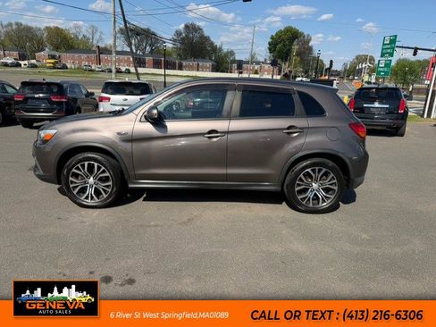 Used 2016 Mitsubishi Outlander Sport ES AWD/4WD image 8