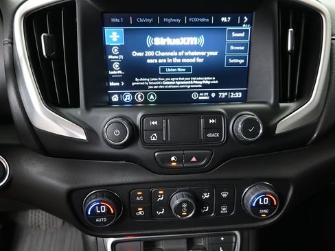 Certified 2022 GMC Terrain SLE w/ Driver Convenience Package image 16