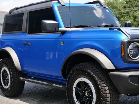 Used 2025 Ford Bronco 2-Door w/ Sasquatch Package AWD/4WD image 11