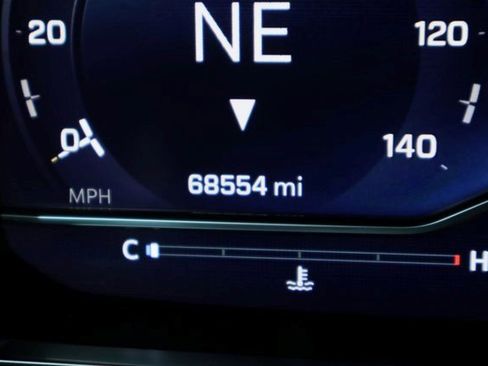 Certified 2023 Chevrolet Tahoe Z71 w/ Z71 Off-Road Package image 13