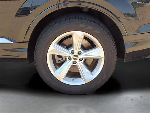 Used 2024 Audi Q7 2.0T Premium Plus image 25