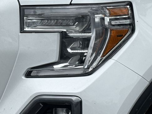 Used 2021 GMC Sierra 1500 AT4 AWD/4WD image 6