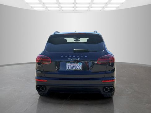 Used 2016 Porsche Cayenne S AWD/4WD image 6