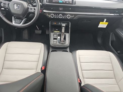 Used 2025 Honda CR-V Sport Touring image 27
