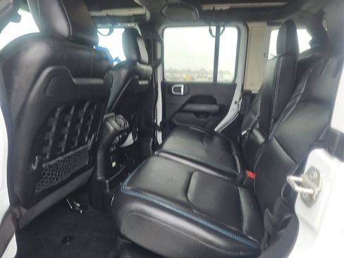 Used 2023 Jeep Wrangler Unlimited Rubicon 4xe w/ Cold Weather Group AWD/4WD image 6