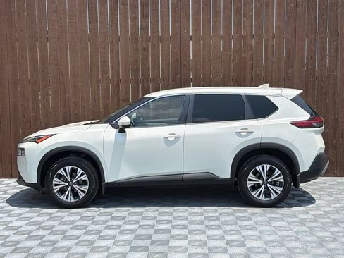 Used 2023 Nissan Rogue SV FWD image 13
